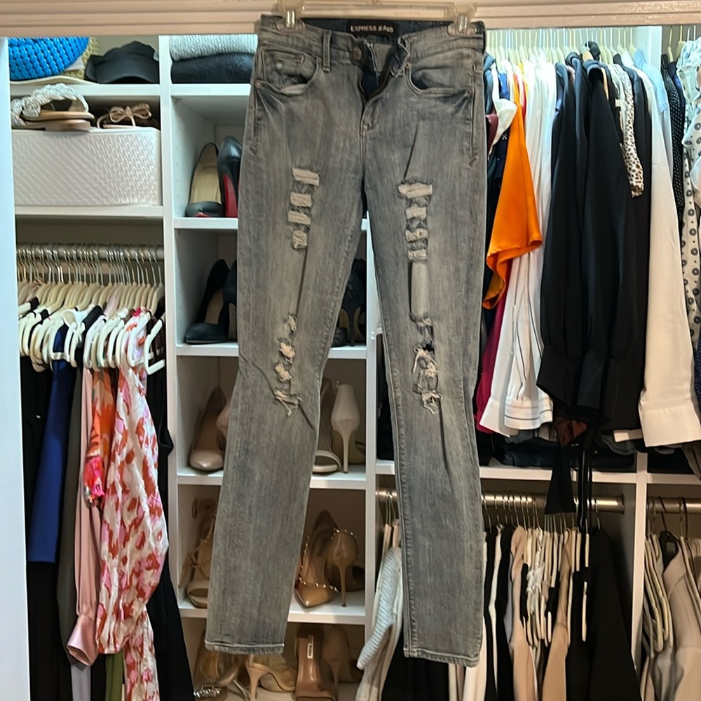 Express distressed denim mid rise size 0